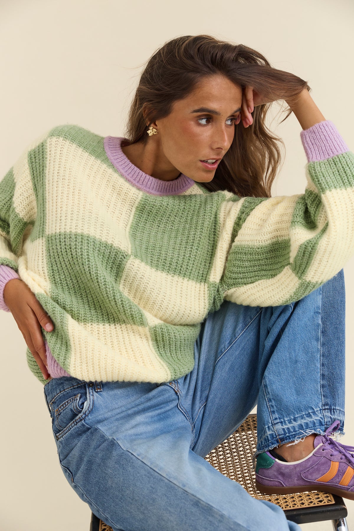 Postman Sweater Woman