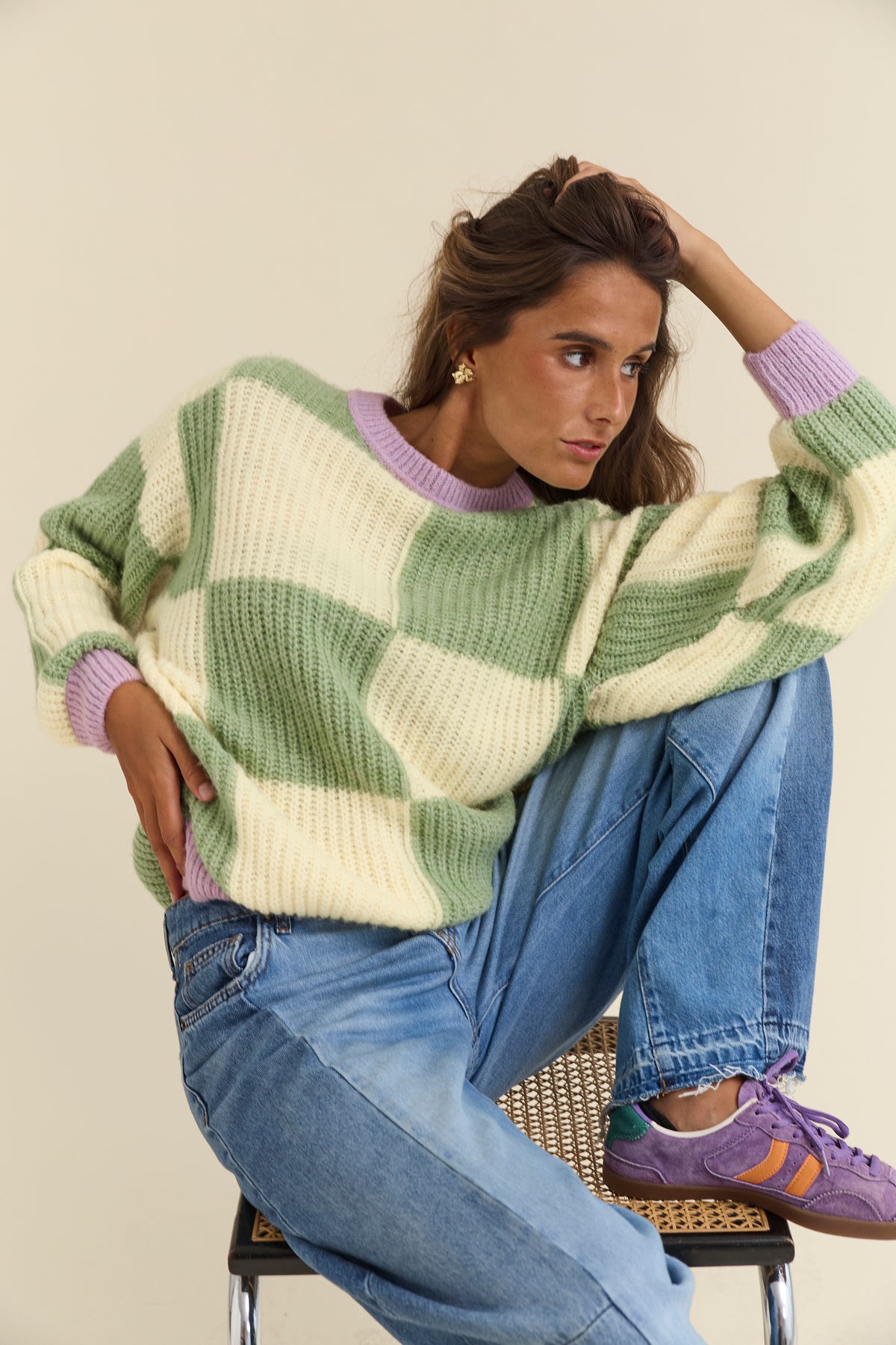 Postman Sweater Woman