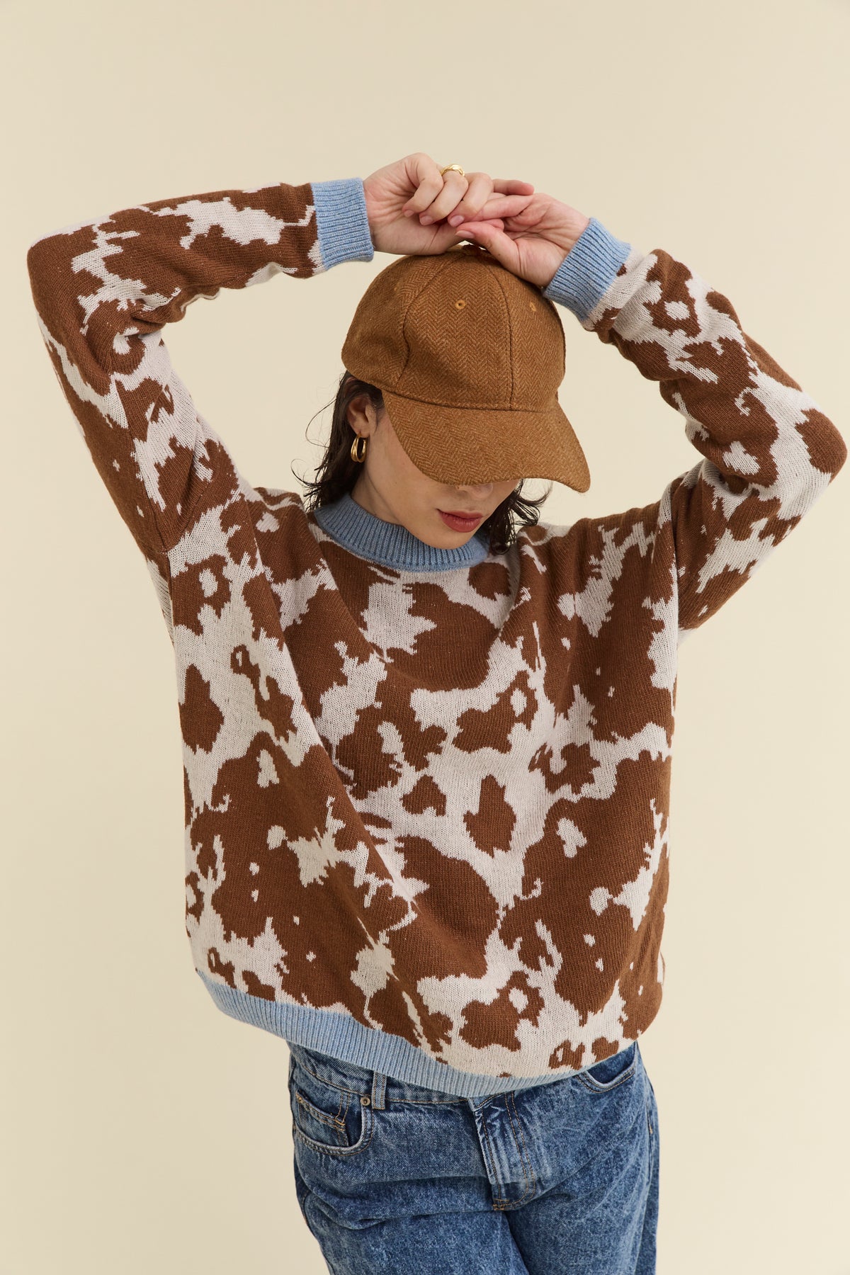 Picnic Sweater Woman