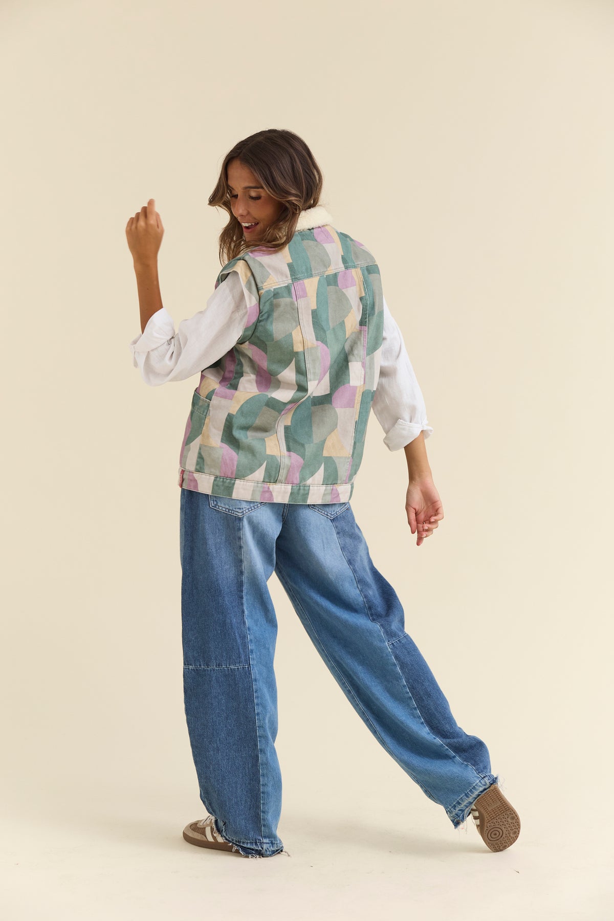 Crayons Vest Woman